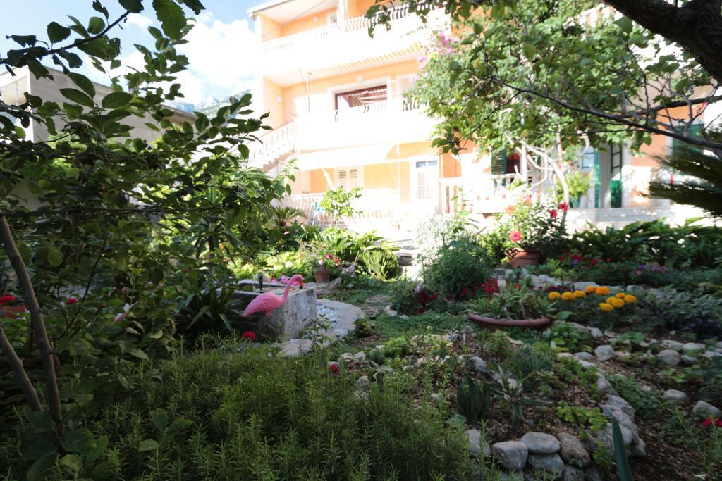 Apartments Villa Flamingo Makarska Extérieur photo